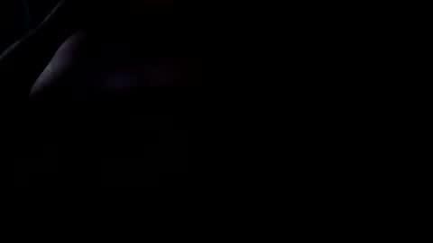 Snapshot of 6inchdog2 chatting on October 21, 2:49 am 6inchdog2 online show from October 21, 2:49 am