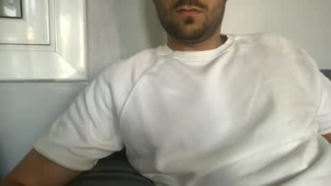 6tu online show from June 17, 2:11 pm