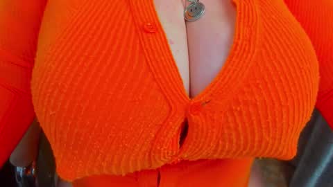 Brendi online show from November 3, 8:37 am