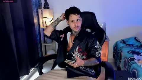 Stefan online show from April 15, 9:26 pm