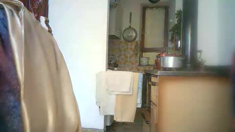 Lilu online show from February 25, 10:52 am