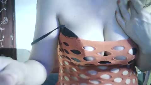 Lilu online show from May 21, 8:48 pm