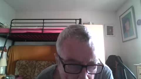 78kiss online show from March 7, 3:23 pm