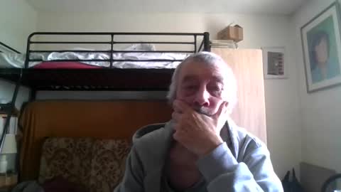 78kiss online show from April 18, 12:18 pm