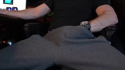 7fivecedge online show from December 21, 3:13 am