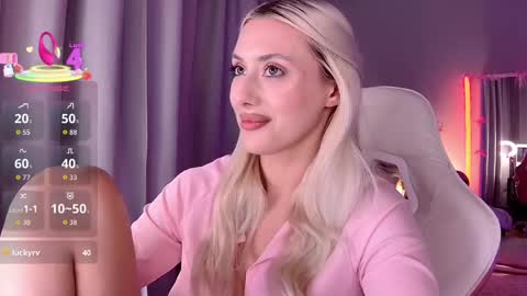 Loren Wood online show from April 18, 3:25 pm