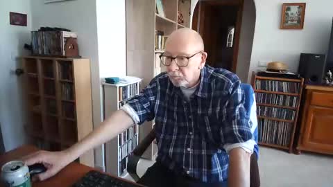  Papi  online show from March 25, 11:17 am