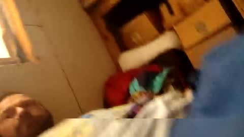 85dilligaf online show from March 25, 5:09 pm