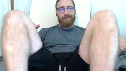 8InchesAndSomeHoles online show from July 24, 6:16 pm