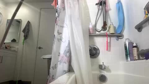 Selfsuckboi online show from February 16, 1:37 am