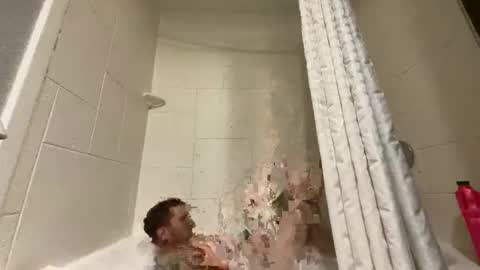 8over6 online show from March 24, 2:39 am