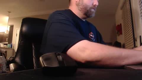 9inchcurved online show from December 1, 10:35 am