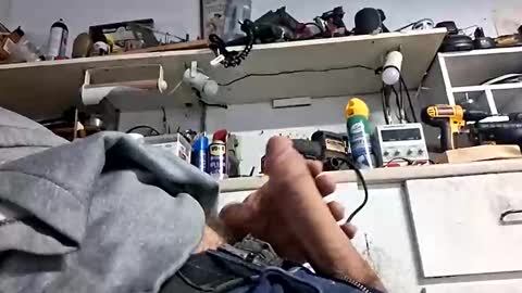 Snapshot of 9inchesnya chatting on October 17, 6:12 pm 9inchesnya online show from October 17, 6:12 pm