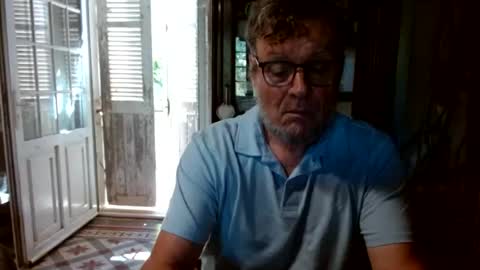 _123_voyeur_ online show from June 18, 9:47 am