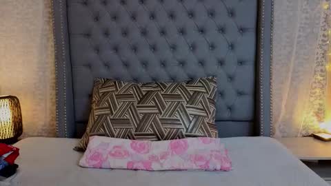  Abby  online show from January 12, 11:01 pm