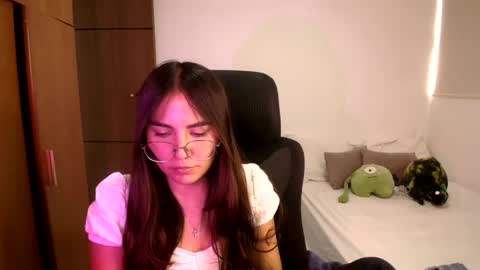 abby 3 online show from June 18, 5:29 pm