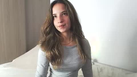 _abrill_20 online show from April 11, 5:28 pm