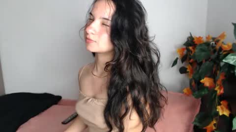 _abrill_20 online show from November 30, 1:01 am