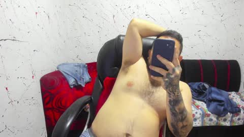 Snapshot of _ace_ventura chatting on January 31, 5:19 am     ----       online show from January 31, 5:19 am