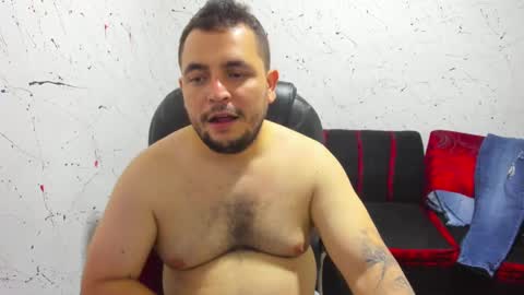 Snapshot of _ace_ventura chatting on February 20, 1:40 pm     ----       online show from February 20, 1:40 pm