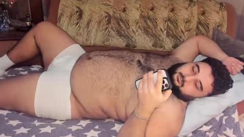 Snapshot of _alan_bear_ chatting on February 17, 4:17 pm Alan online show from February 17, 4:17 pm