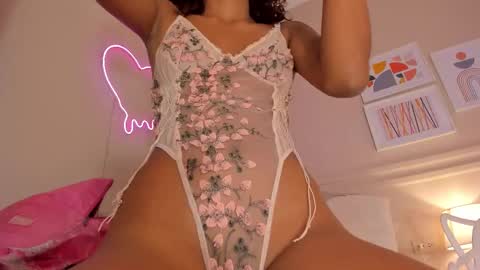 _aleja_x online show from September 22, 11:36 am