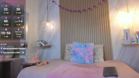 alisson online show from July 28, 2:24 pm