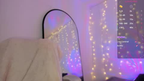 _allisongomez online show from April 5, 1:35 am