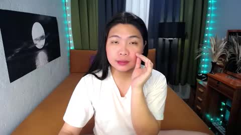 Amy online show from September 14, 6:31 pm