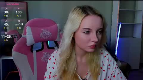 Emily online show from July 3, 2:49 am