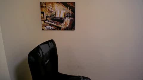 Anna online show from February 14, 8:31 am