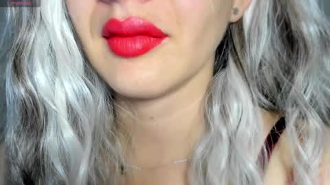 antonia online show from December 21, 10:43 am