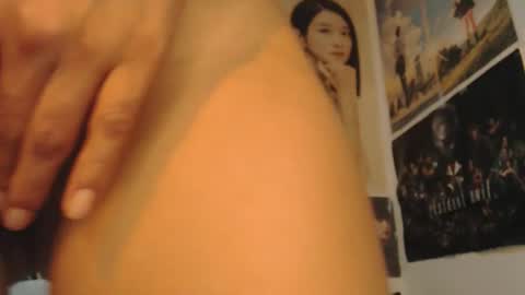 Ariana online show from December 18, 4:35 pm