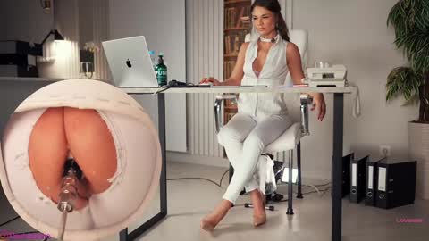 _artporno_ online show from March 19, 1:11 am