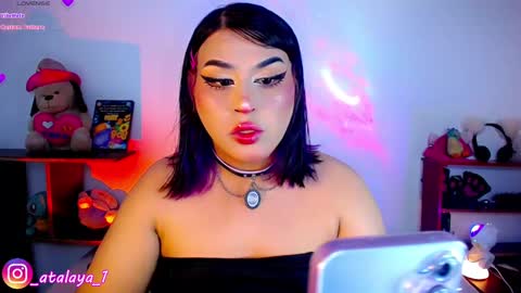 Snapshot of _atalaya_ chatting on January 5, 3:43 am independent model atalaya online show from January 5, 3:43 am