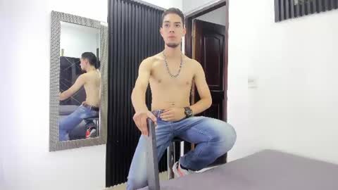 _axel_09 online show from June 12, 4:44 am