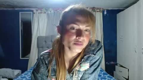 _azalea_65 online show from October 9, 2:28 am