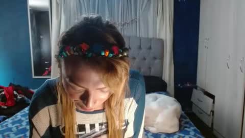 _azalea_65 online show from October 22, 7:04 pm