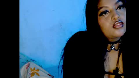  Badgirl23 online show from April 4, 5:20 pm