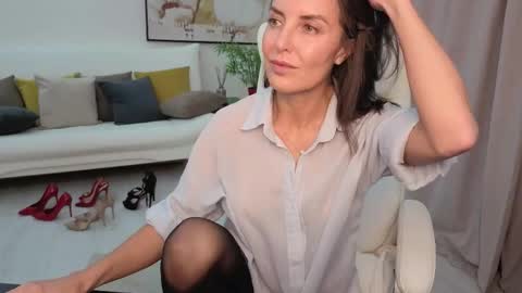 Beylly online show from September 24, 3:41 pm