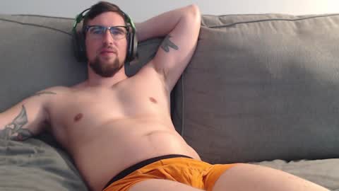 _bigd69 online show from December 10, 5:11 pm