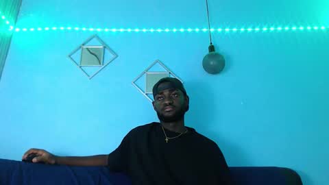 Andrew online show from March 29, 3:19 am