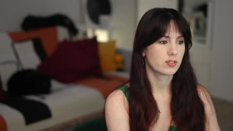 Lili online show from November 8, 11:24 am