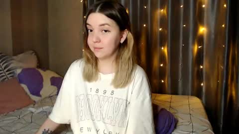 Elizabeth online show from July 11, 8:56 pm