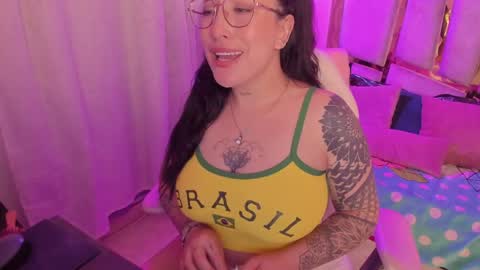 Angie  Independent model online show from April 22, 8:21 am