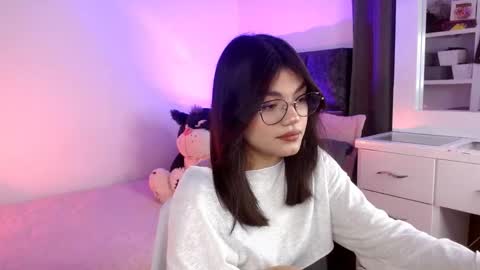   online show from October 25, 6:46 am