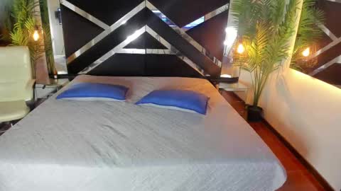 Candy online show from September 23, 6:03 pm