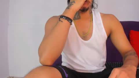 Shatta  Sara online show from January 11, 1:50 pm