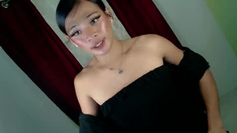 Kate flores online show from January 22, 8:59 pm