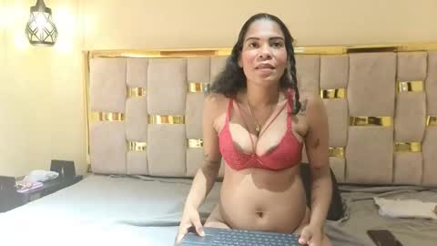 Caroline online show from February 25, 10:52 am